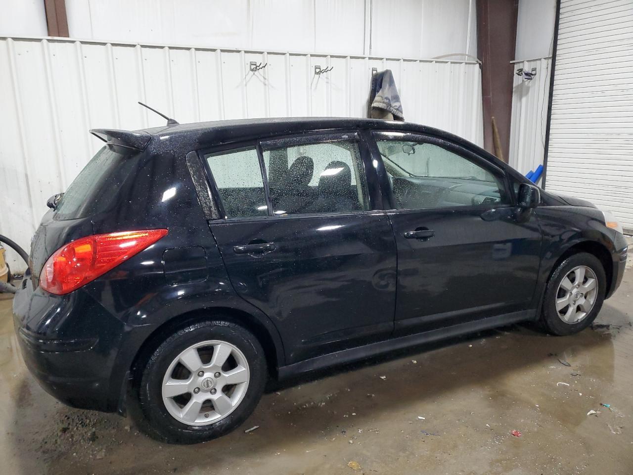 2009 NISSAN VERSA