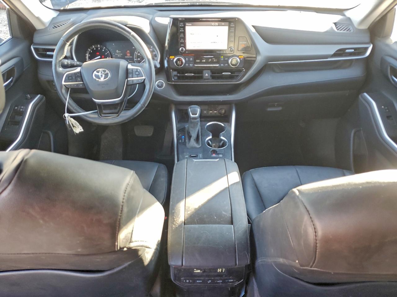 2020 TOYOTA HIGHLANDER