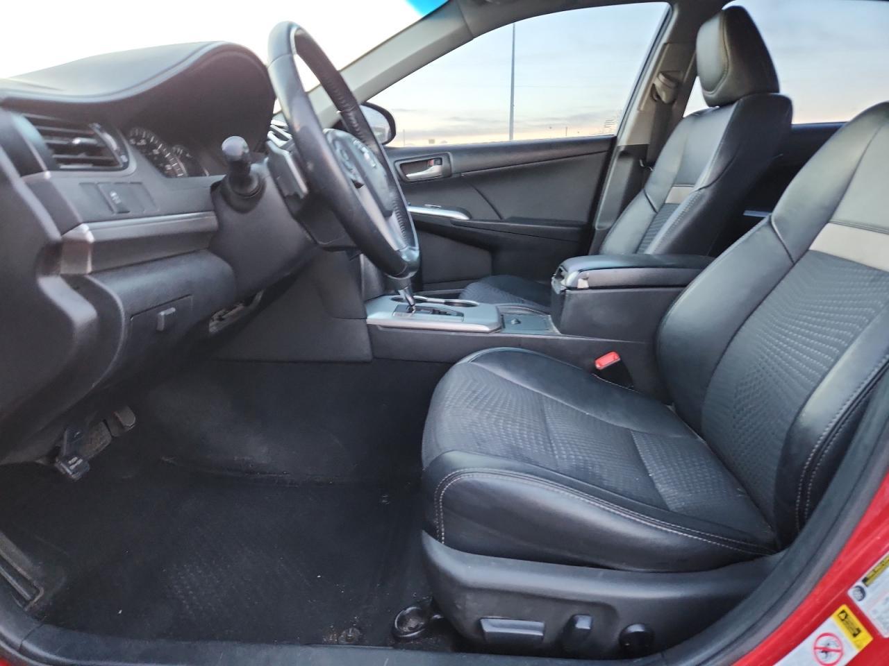 2014 TOYOTA CAMRY