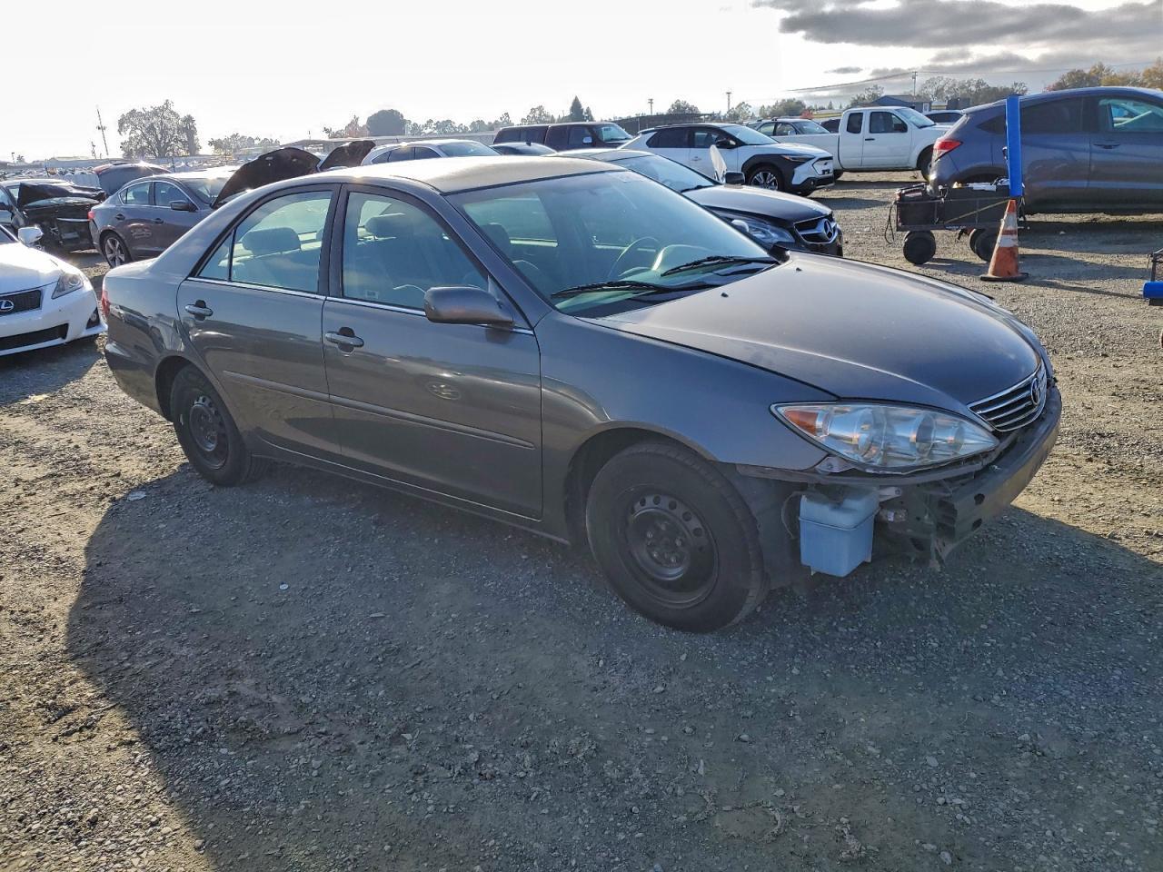 2005 TOYOTA CAMRY