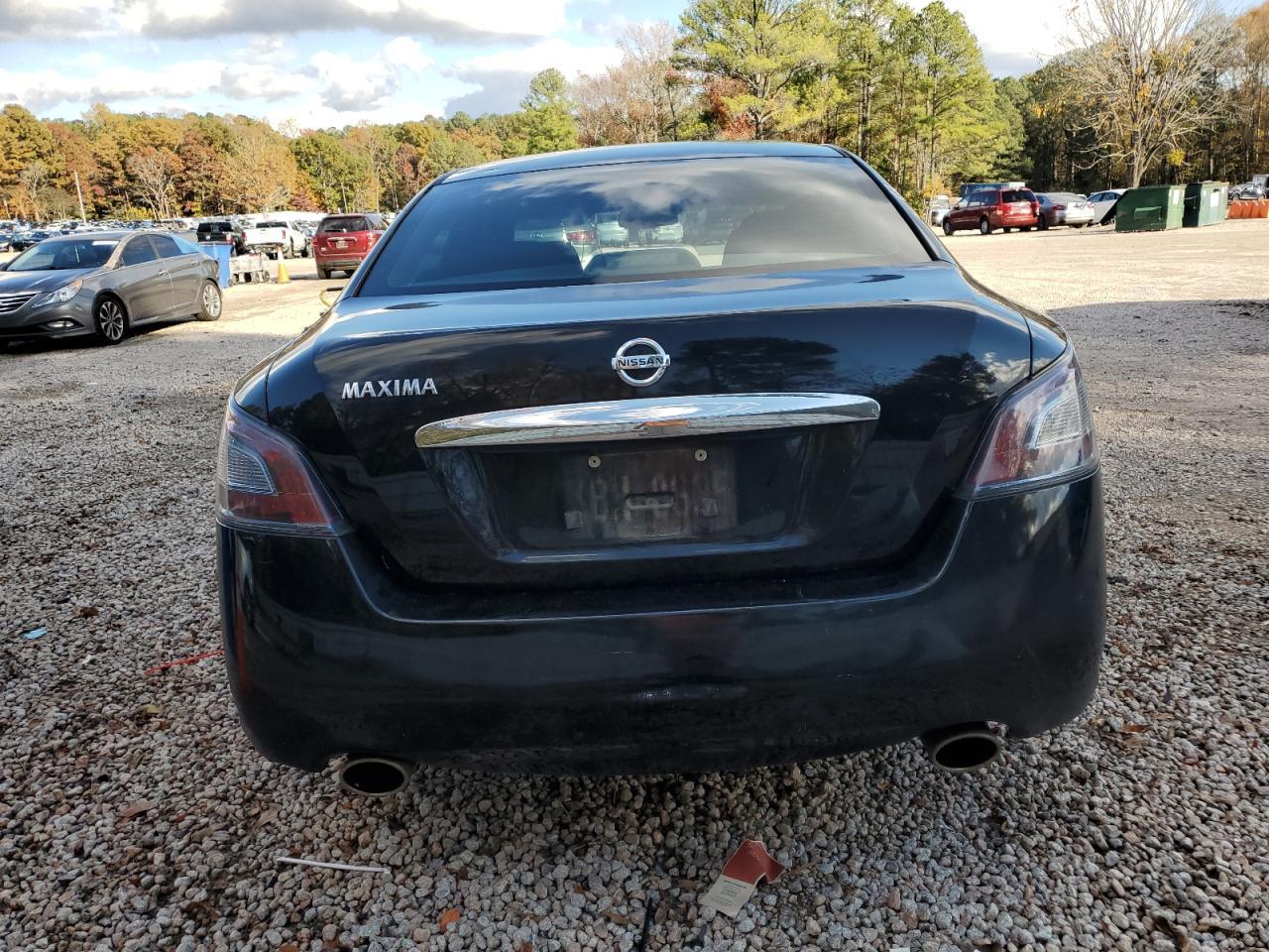 2014 NISSAN Maxima