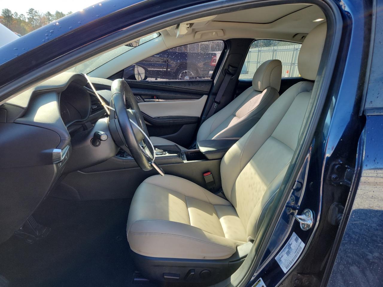2022 MAZDA 3