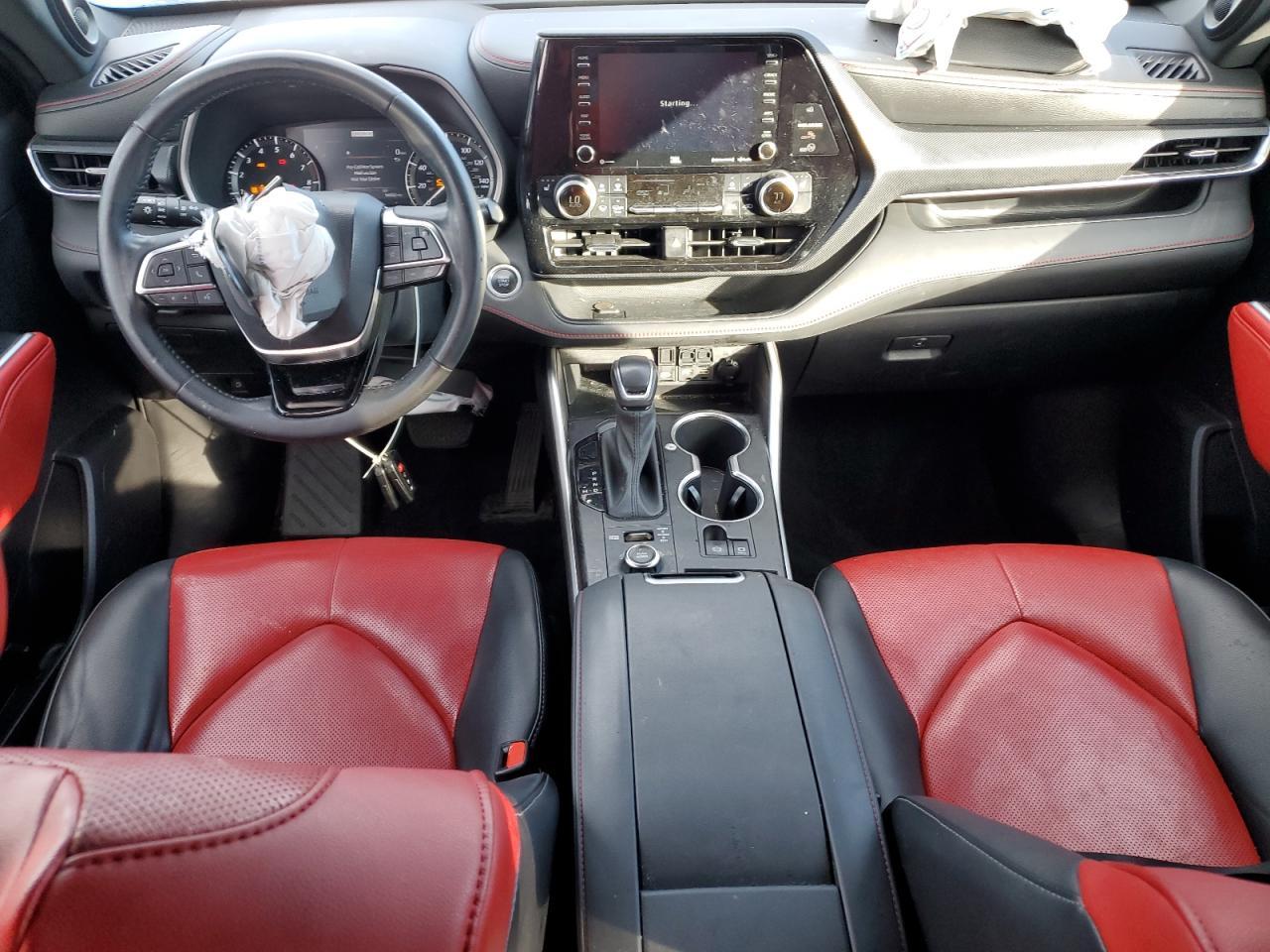 2021 TOYOTA HIGHLANDER