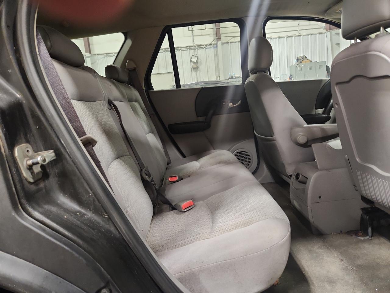2005 SATURN Vue