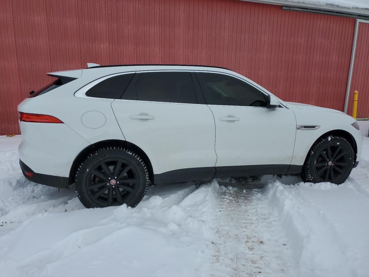 2018 JAGUAR F-Pace