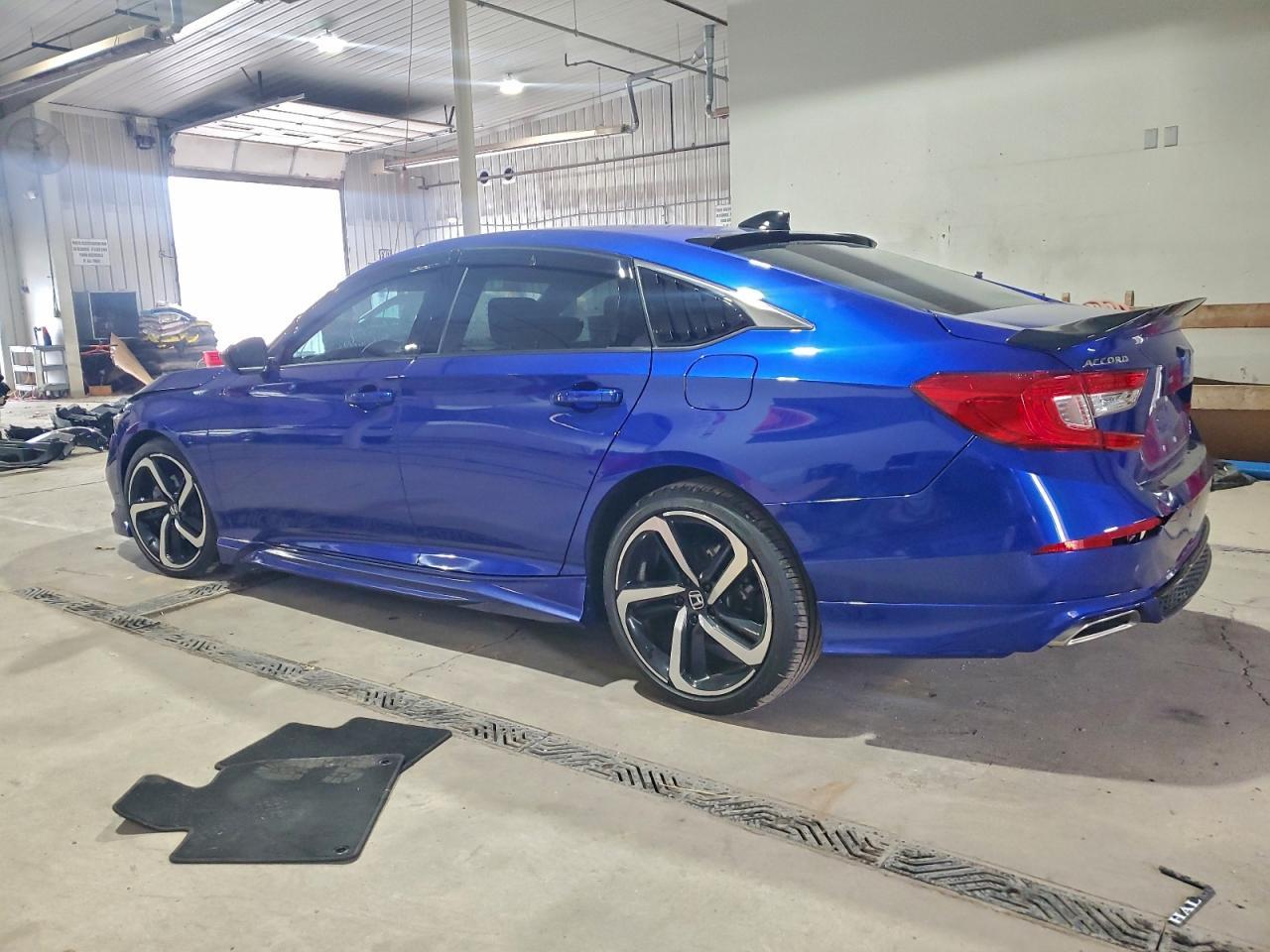 2022 HONDA ACCORD