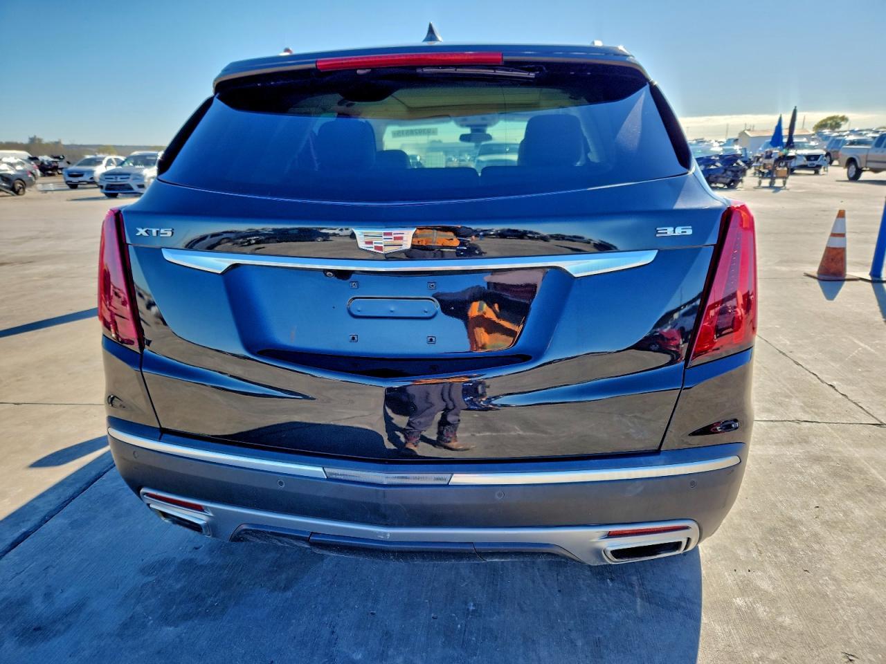 2022 CADILLAC XT5