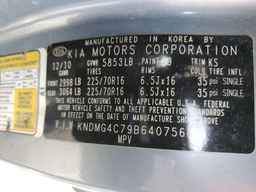 2011 KIA SEDONA