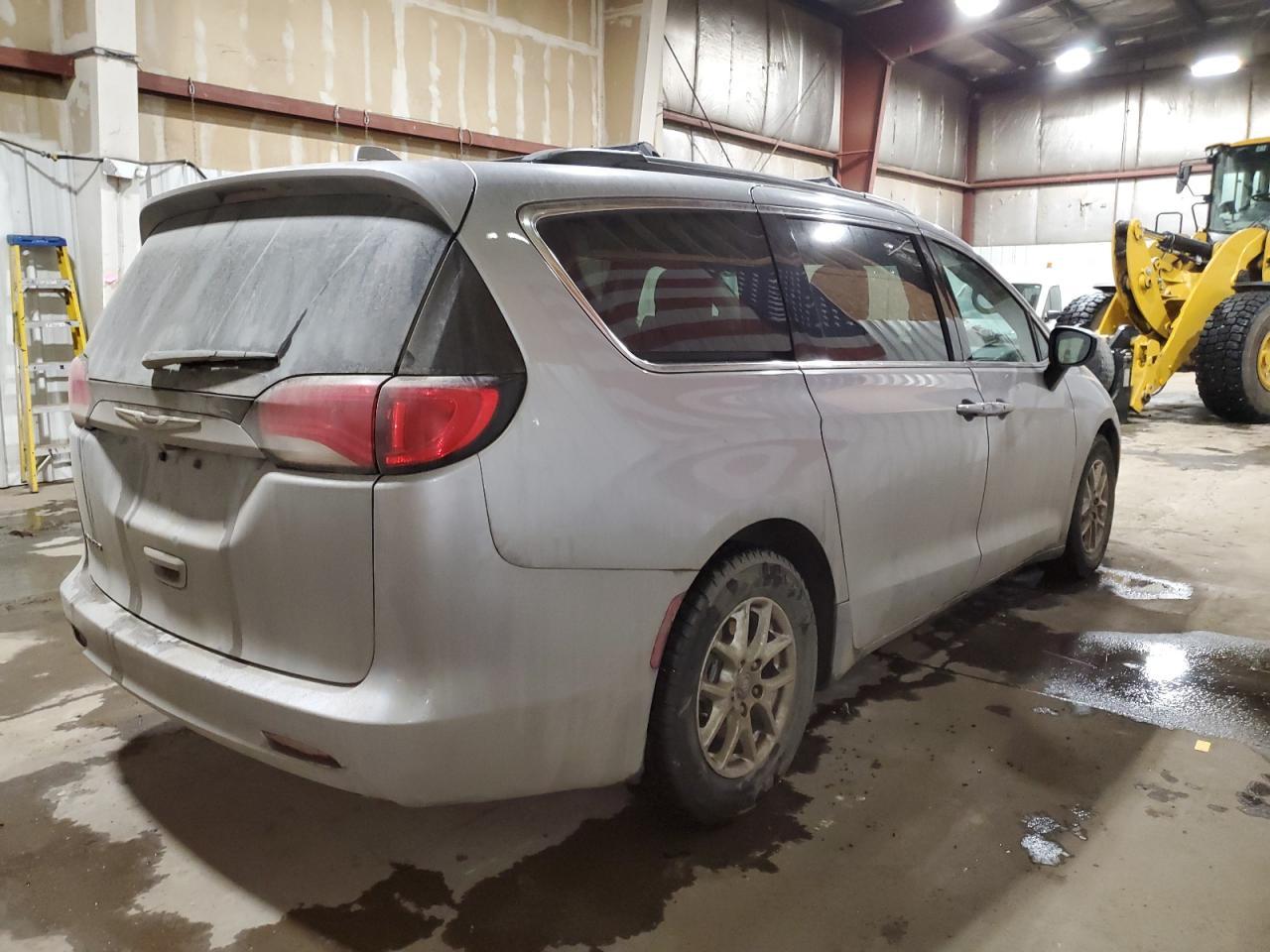 2020 CHRYSLER Voyager