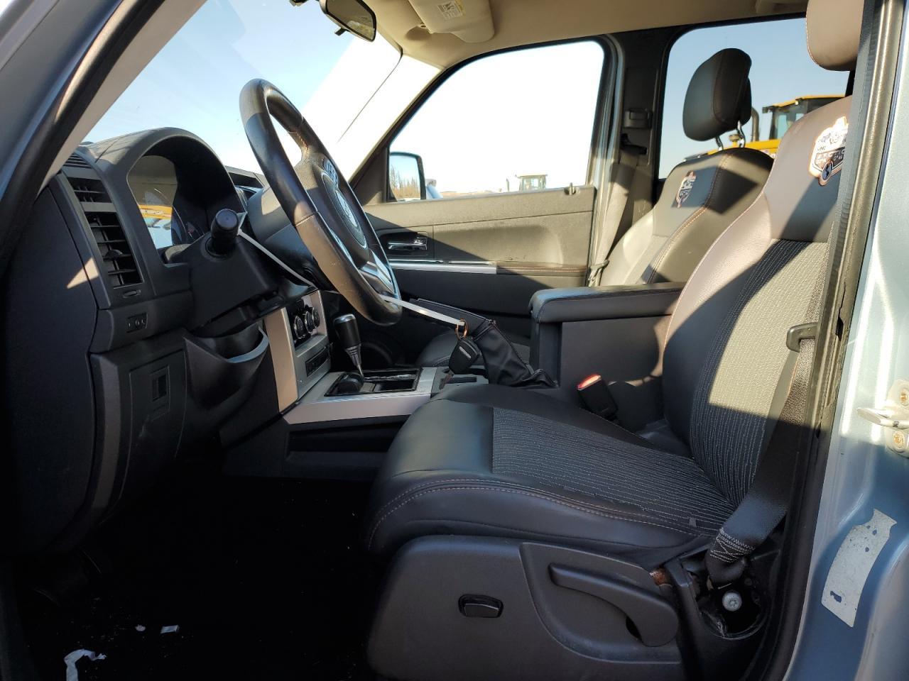 2012 JEEP Liberty