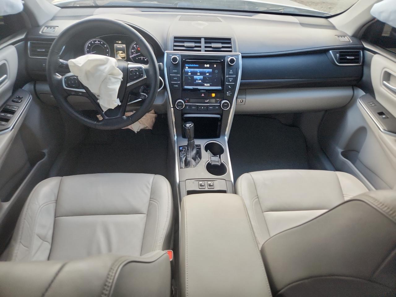 2016 TOYOTA CAMRY