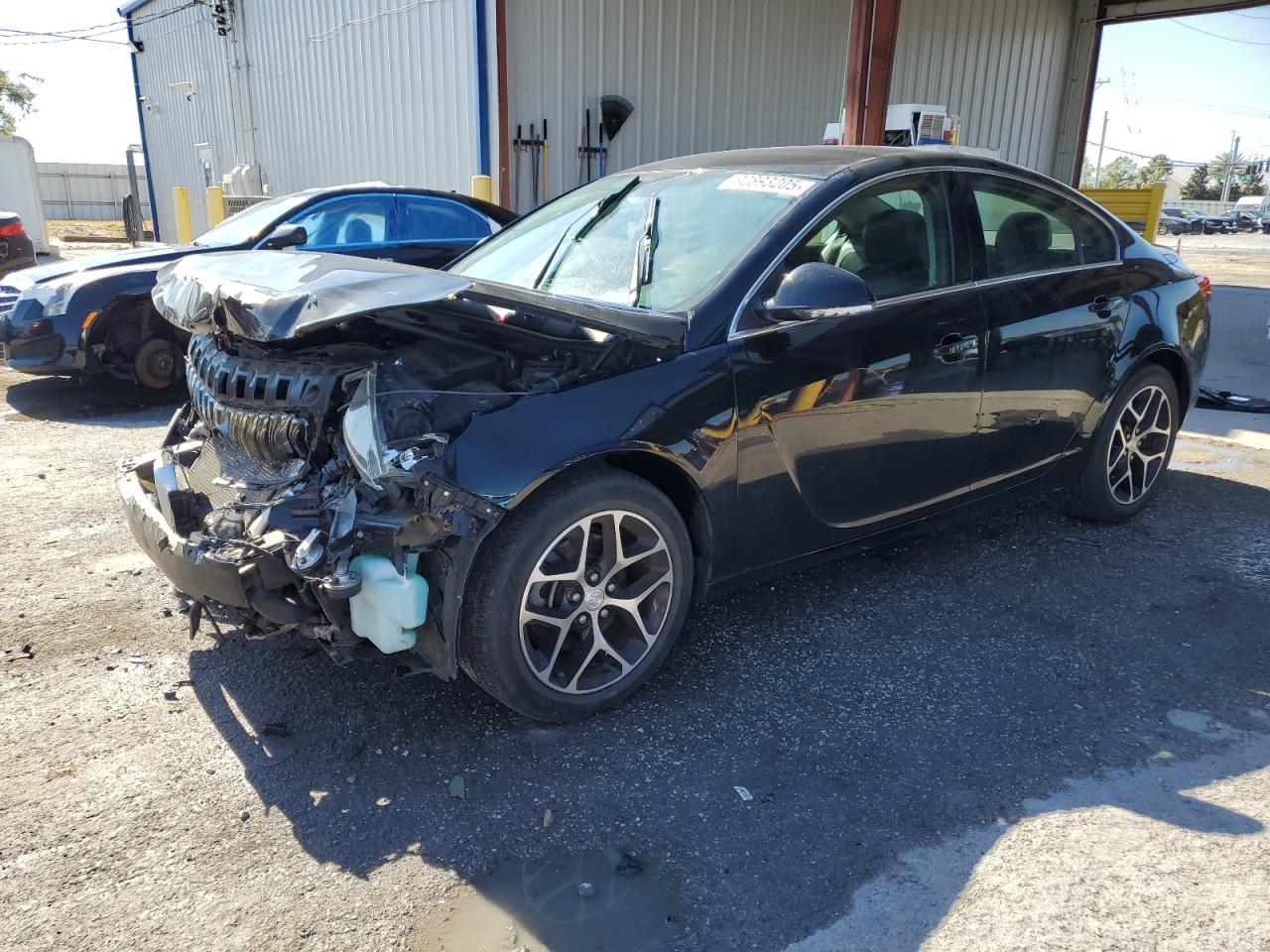 2017 BUICK Regal