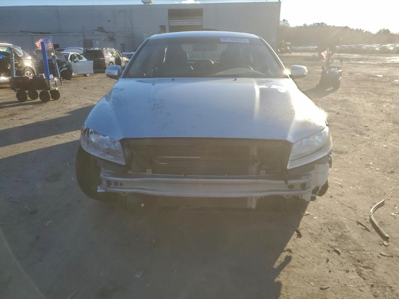2010 VOLVO S80