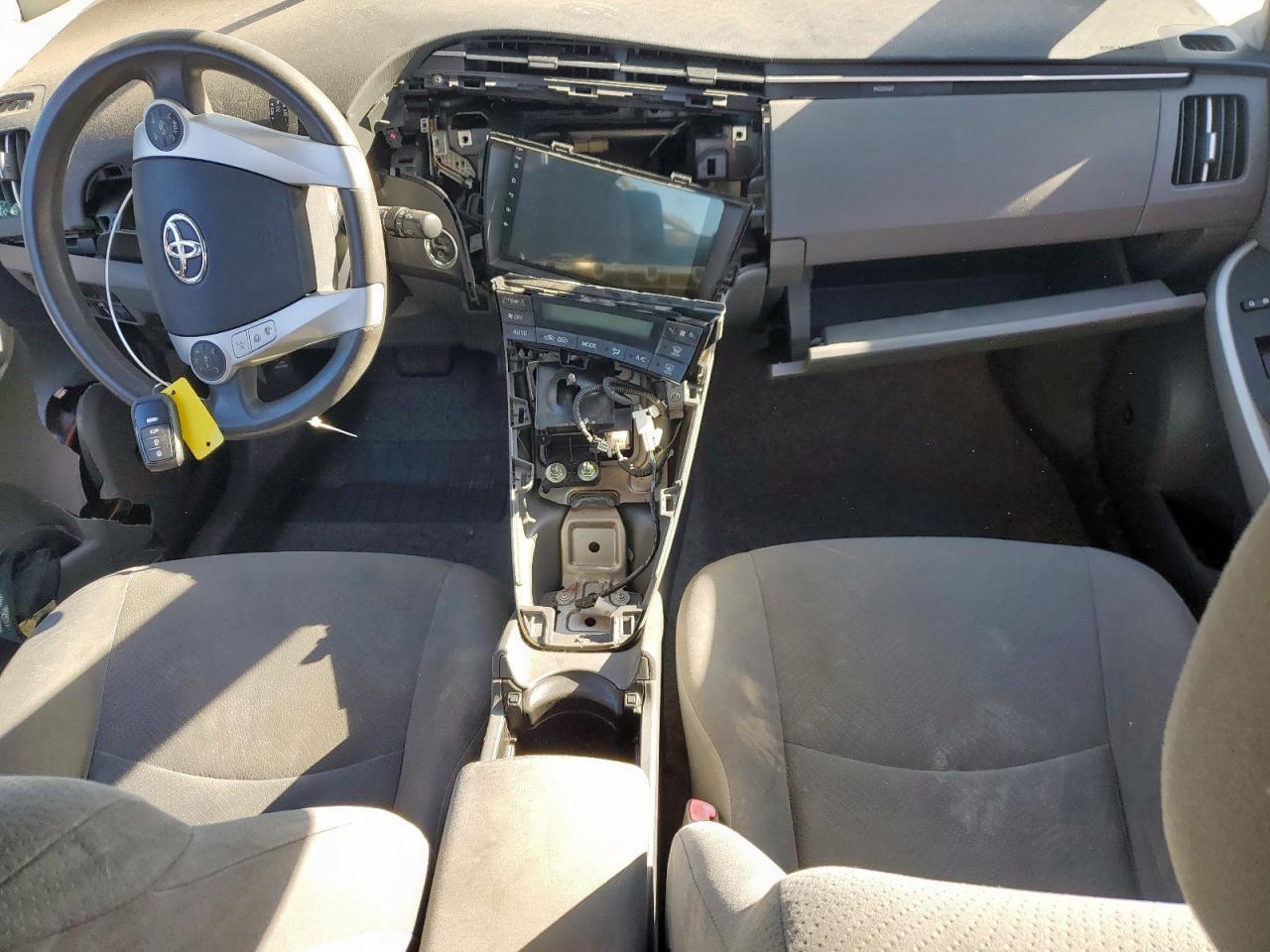 2010 TOYOTA PRIUS