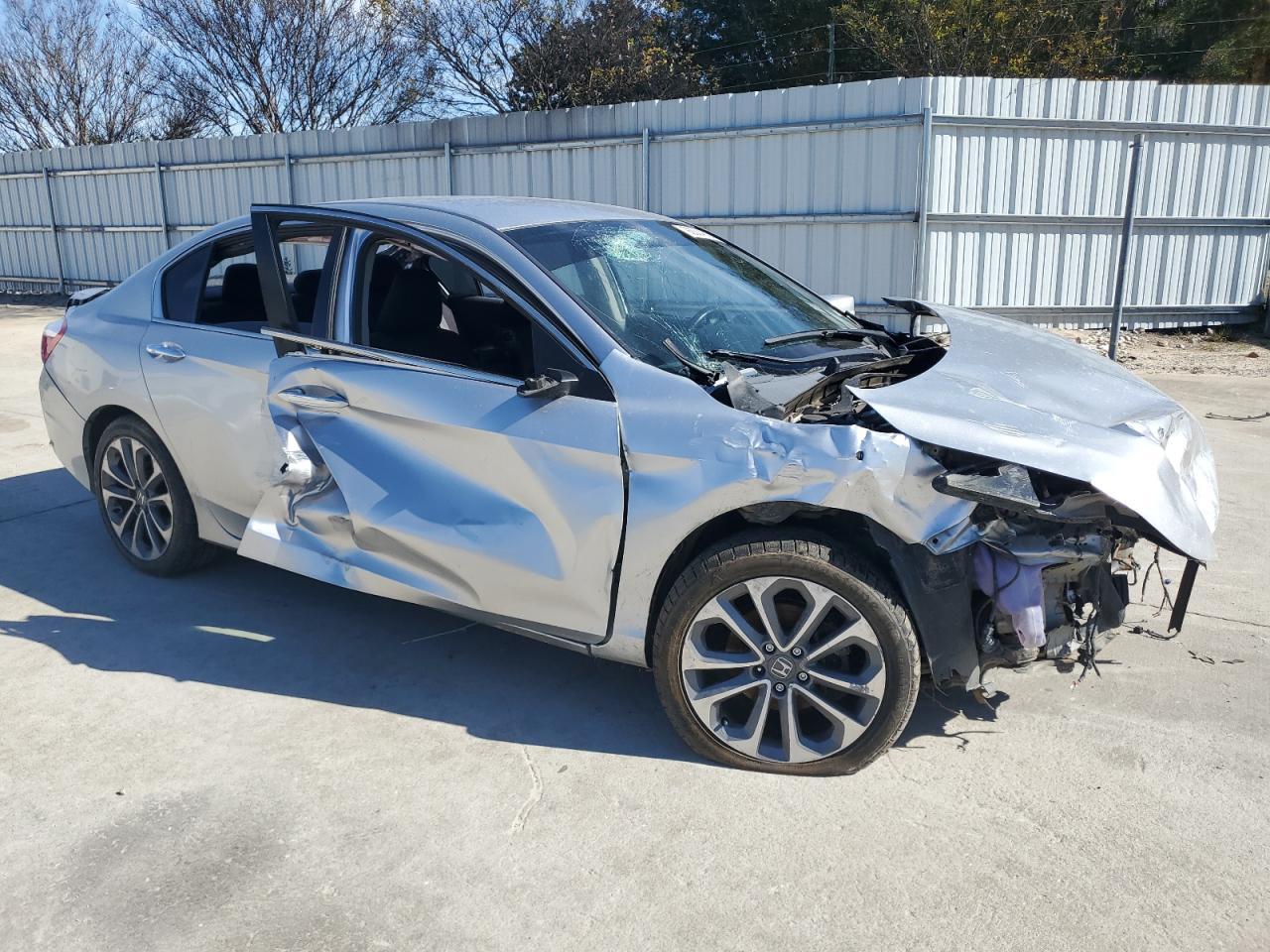 2015 HONDA ACCORD
