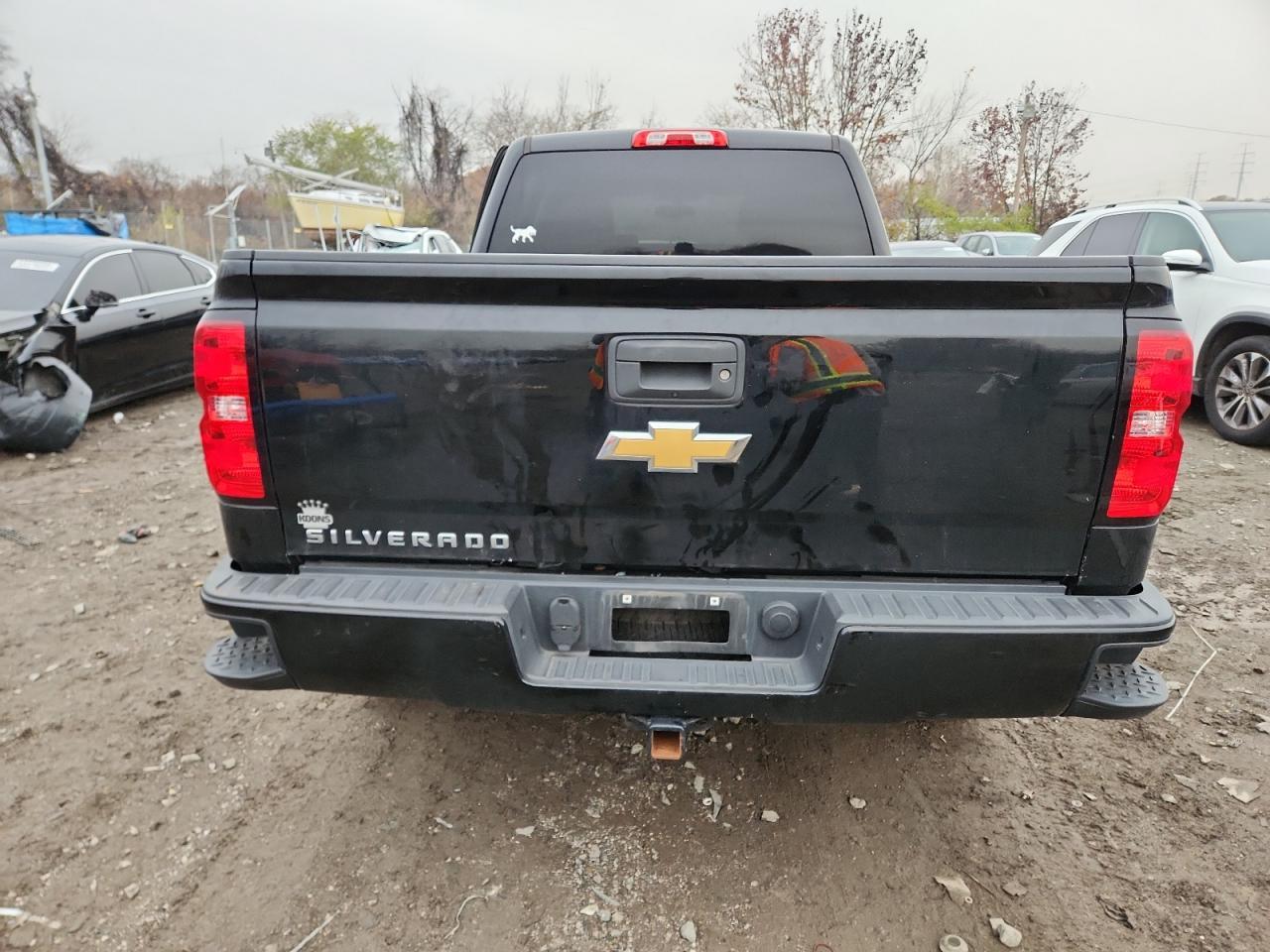 2018 CHEVROLET Silverado