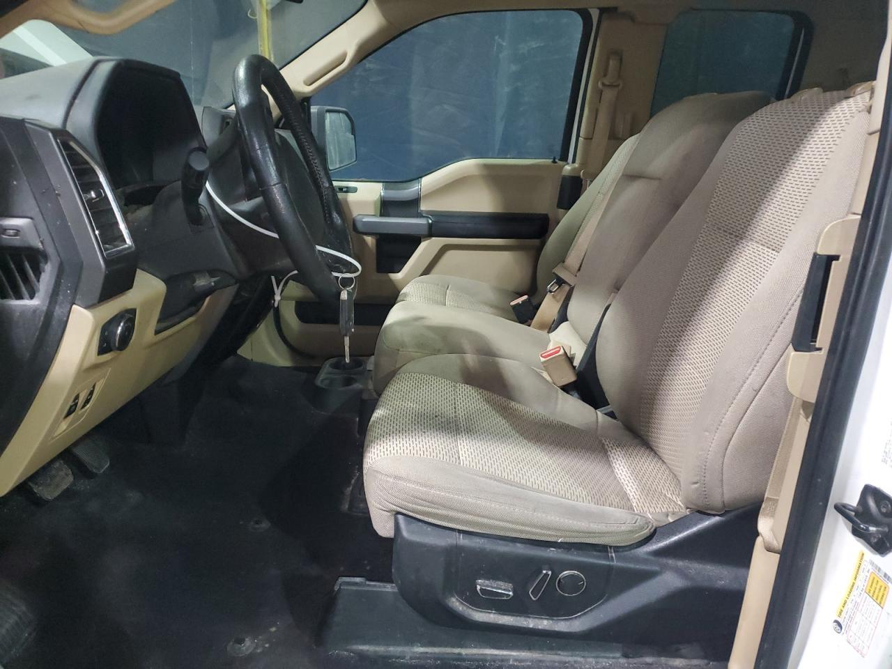2015 FORD F-150