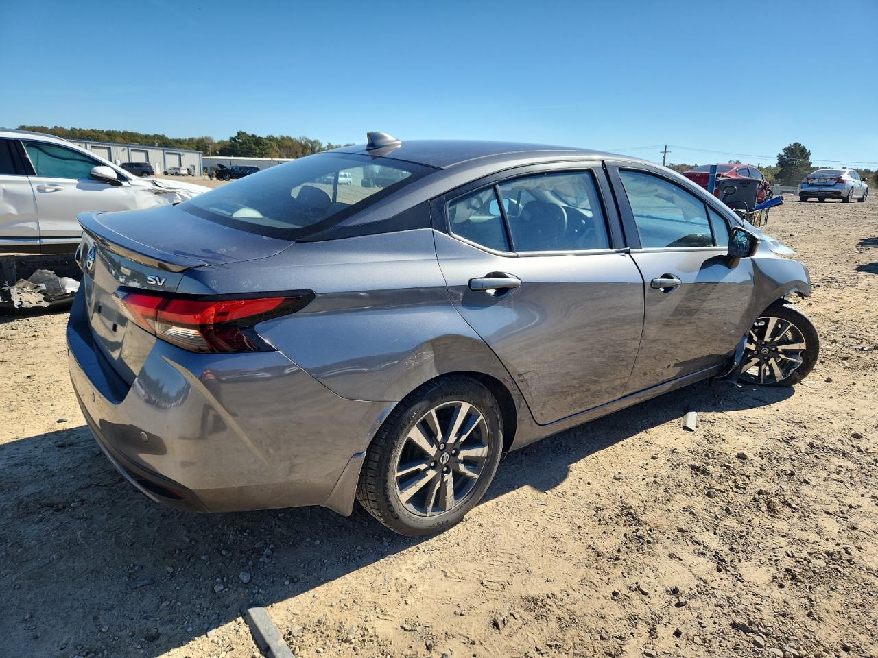 2021 NISSAN VERSA