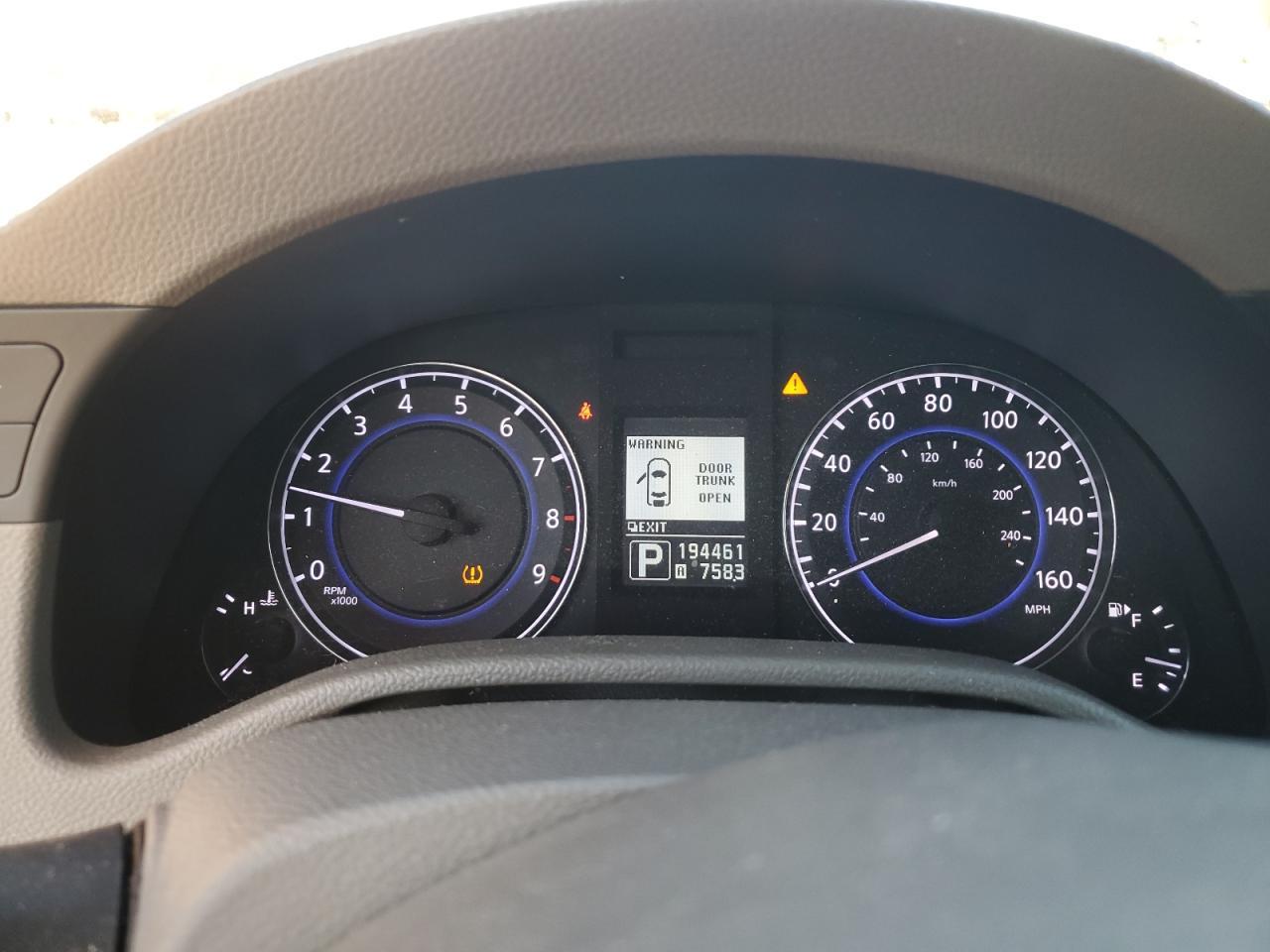 2012 INFINITI G25
