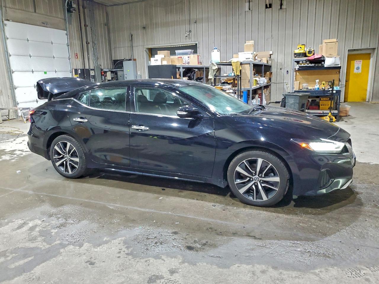 2019 NISSAN Maxima