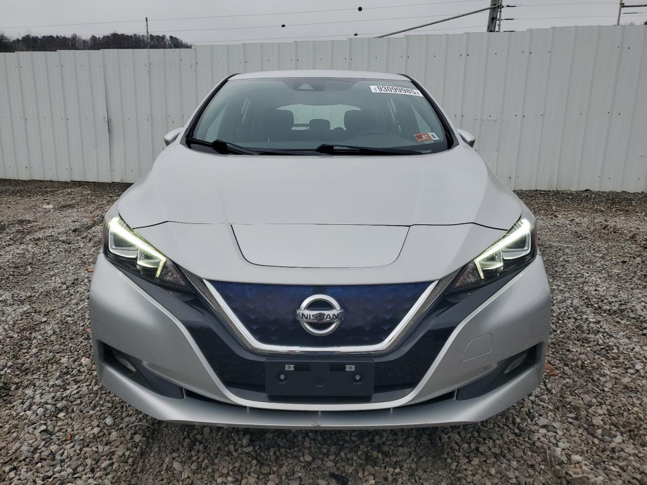 2020 NISSAN LEAF