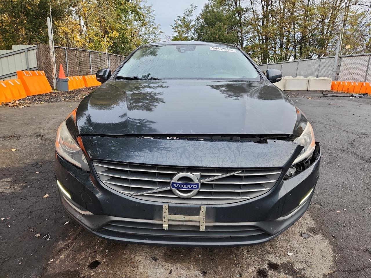 2014 VOLVO S60