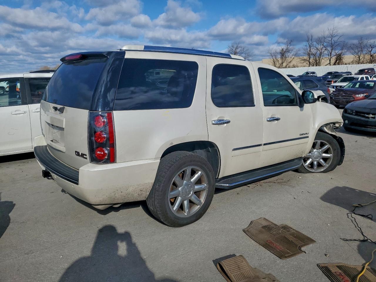 2012 GMC Yukon