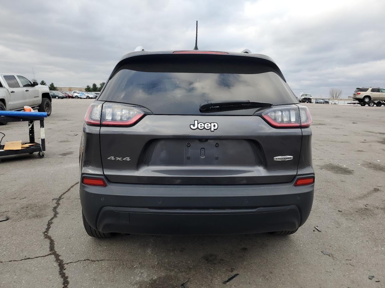 2019 JEEP CHEROKEE
