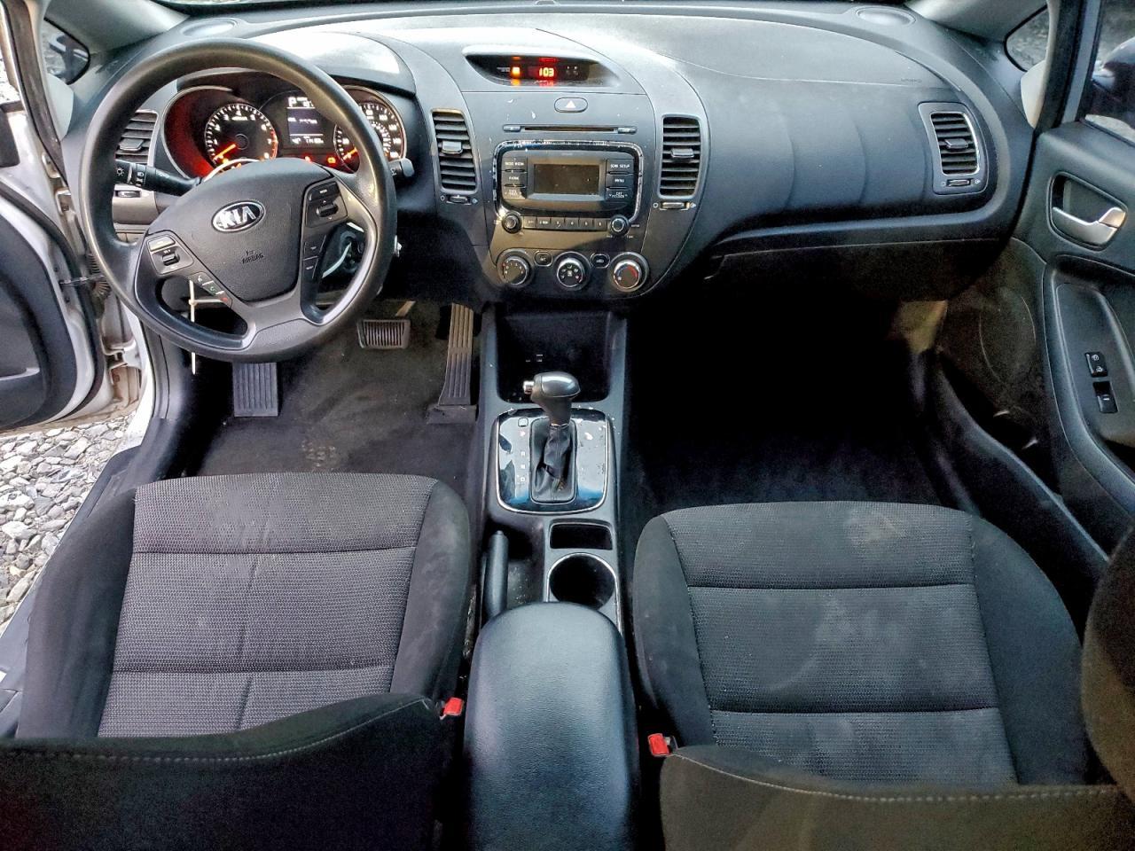 2017 KIA FORTE