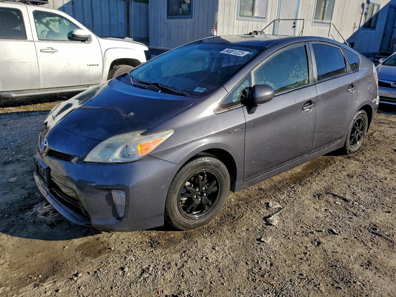 2013 TOYOTA PRIUS