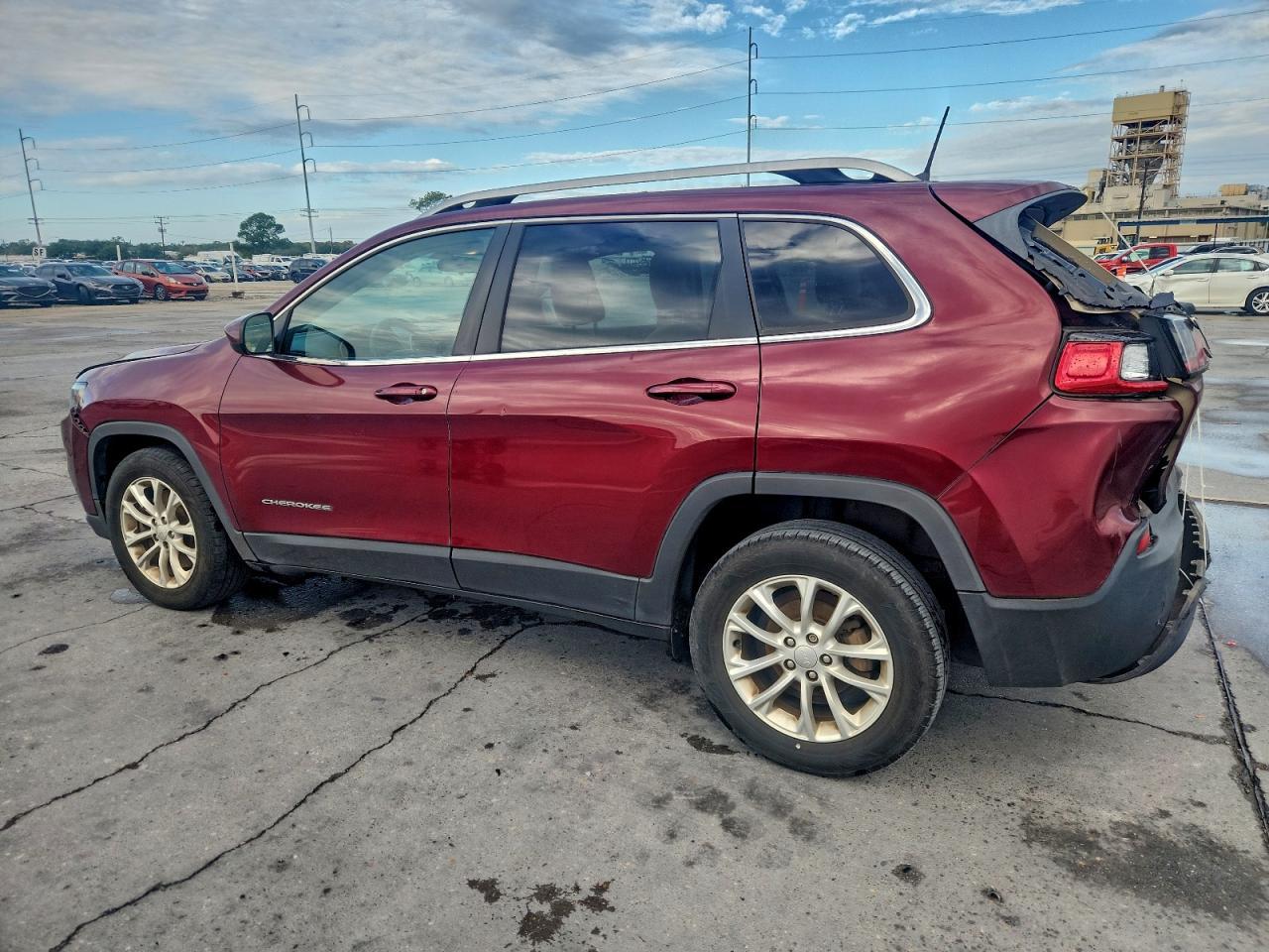 2019 JEEP CHEROKEE