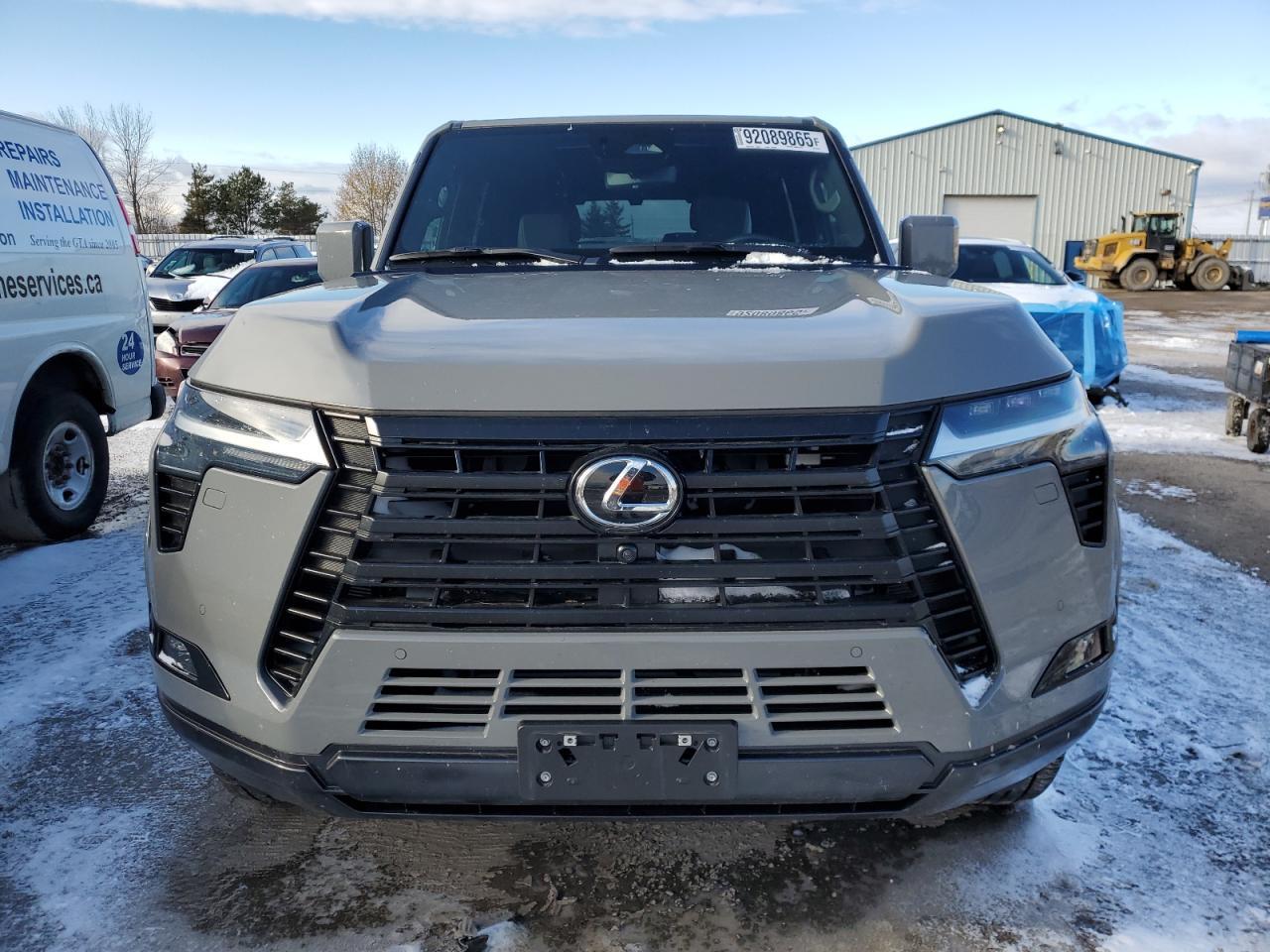 2024 LEXUS GX 550