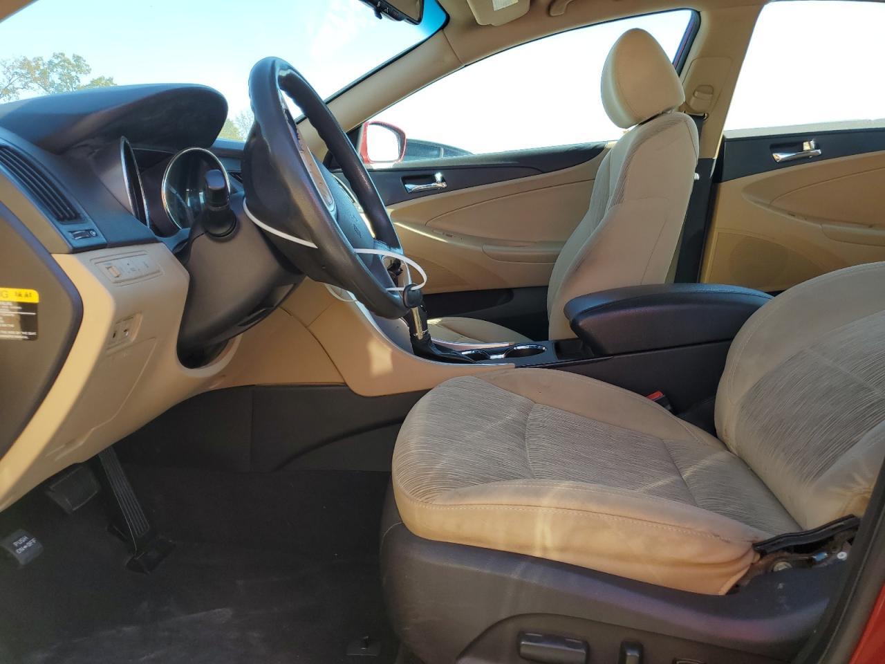 2012 HYUNDAI SONATA