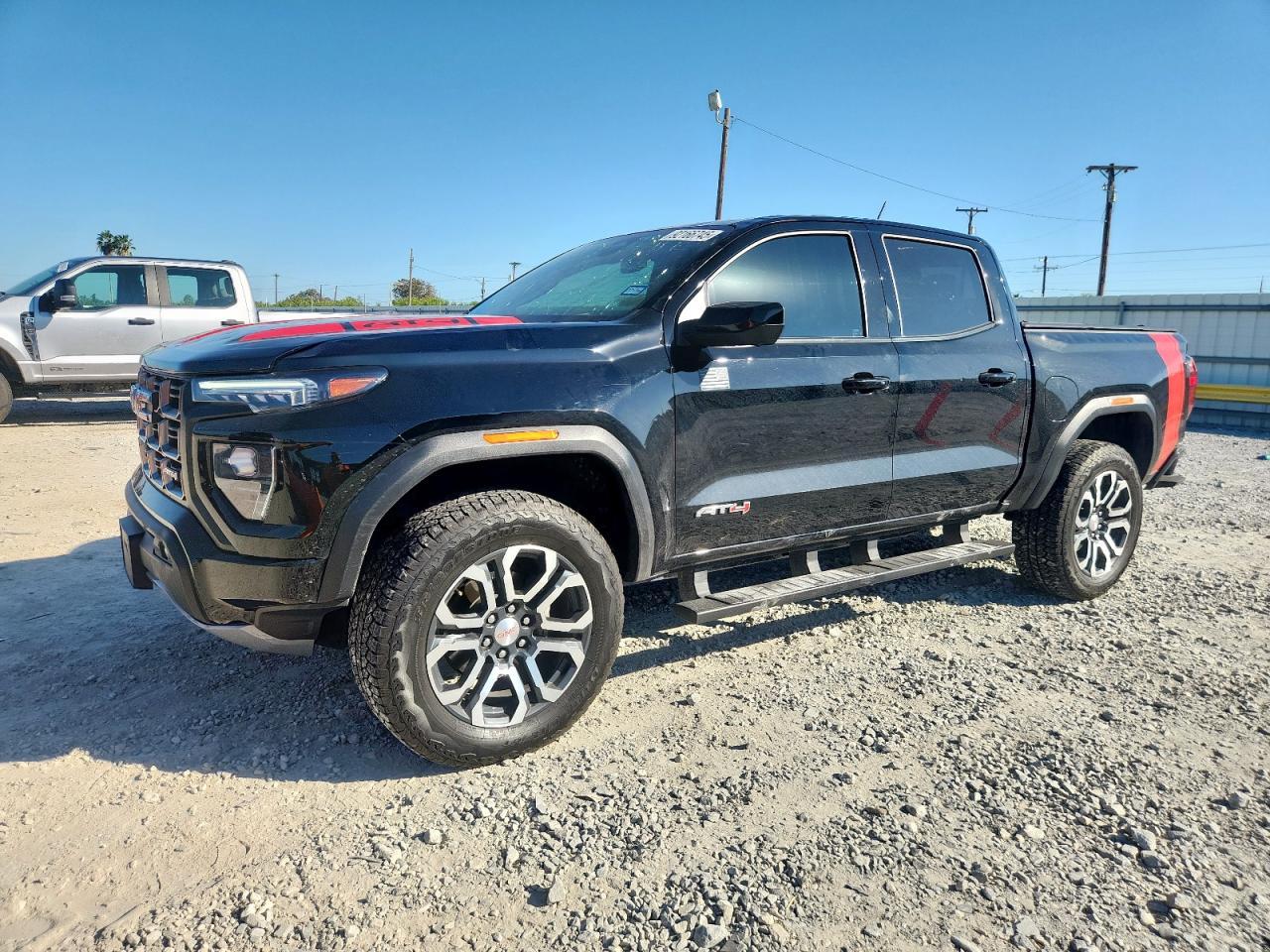 2024 GMC CANYON