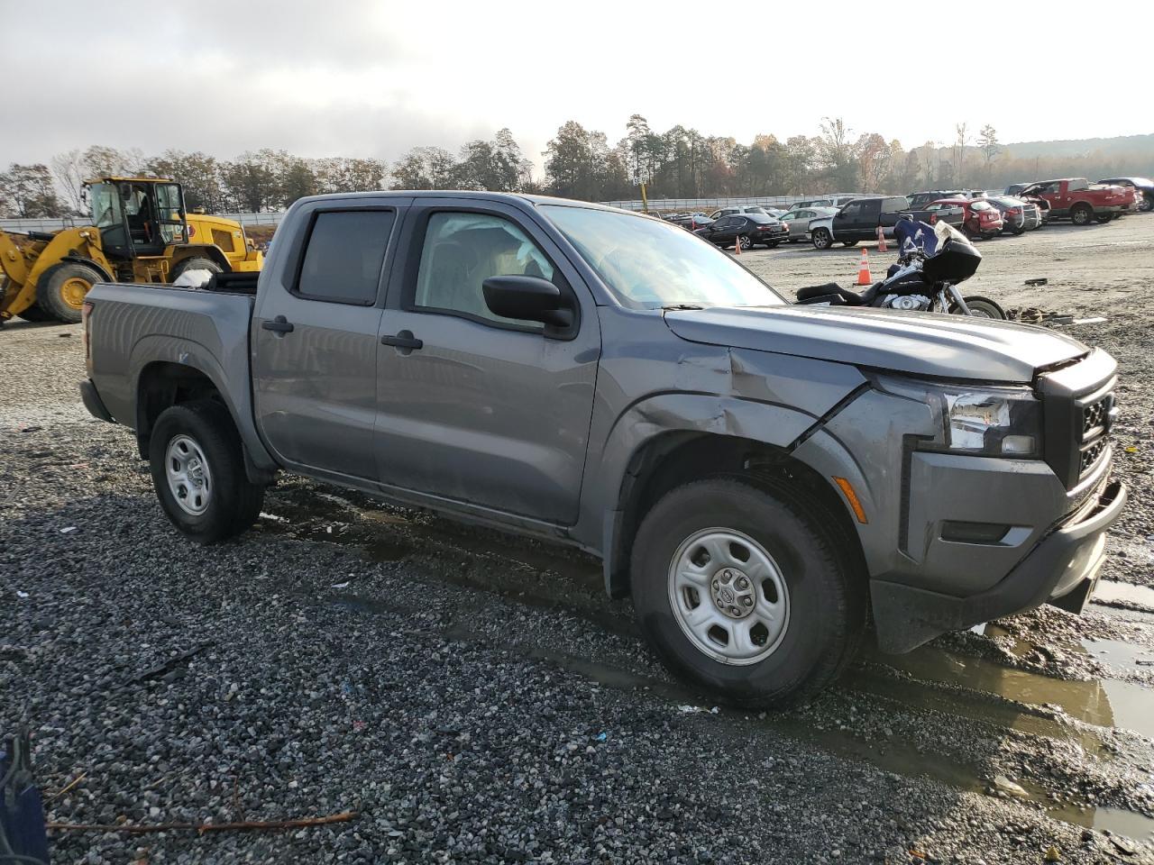 2024 NISSAN Frontier