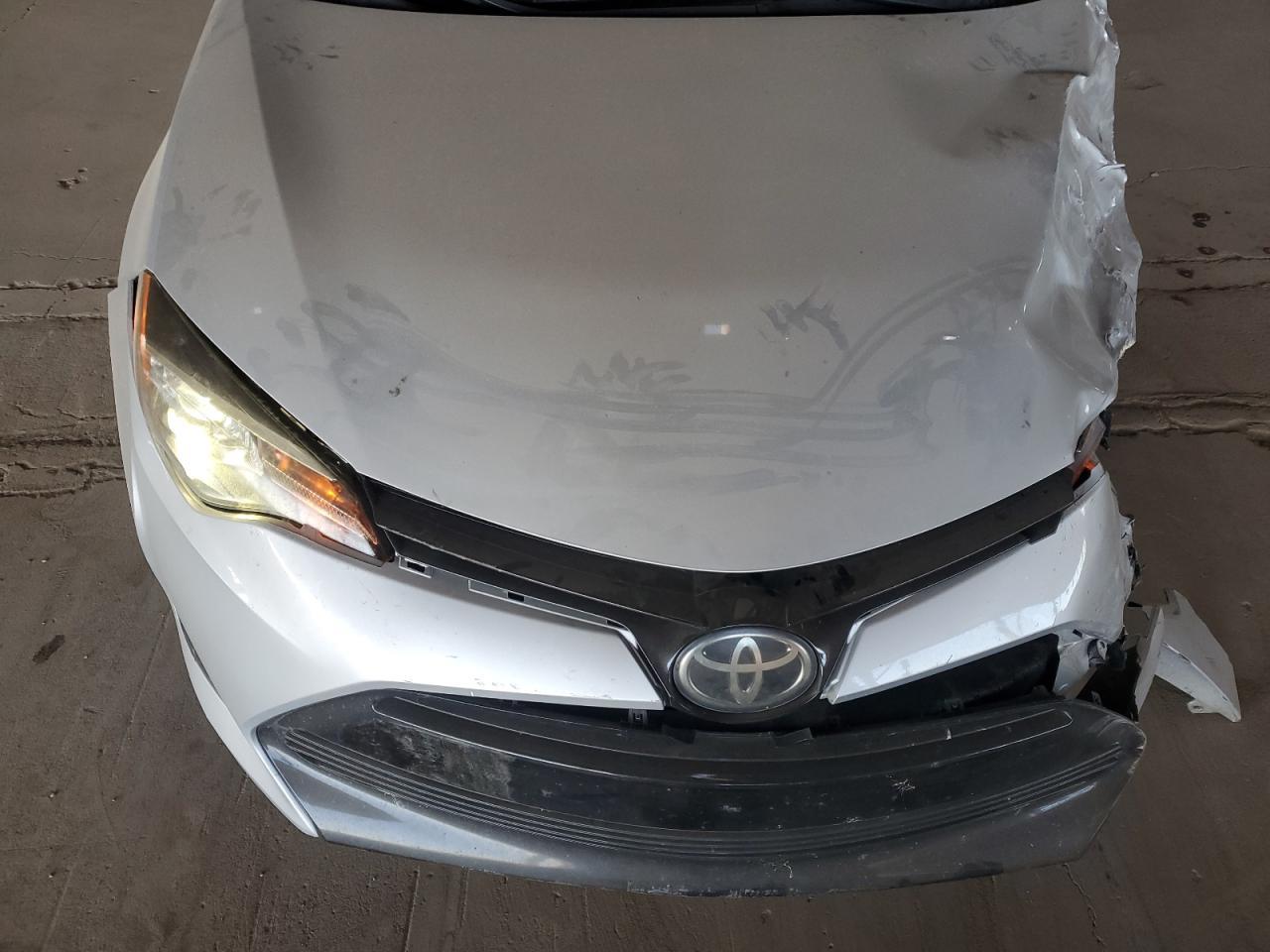 2017 TOYOTA COROLLA