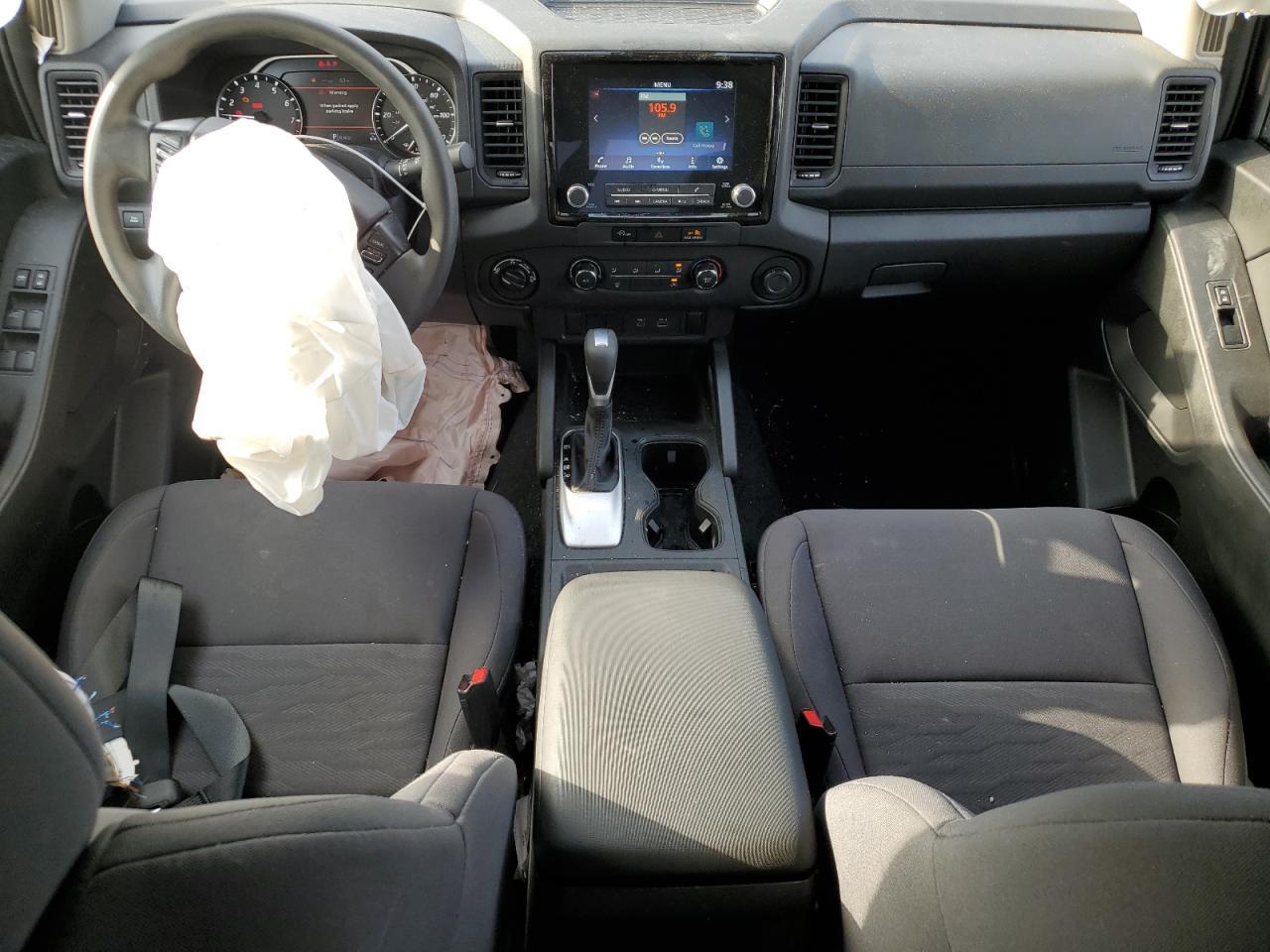 2024 NISSAN Frontier