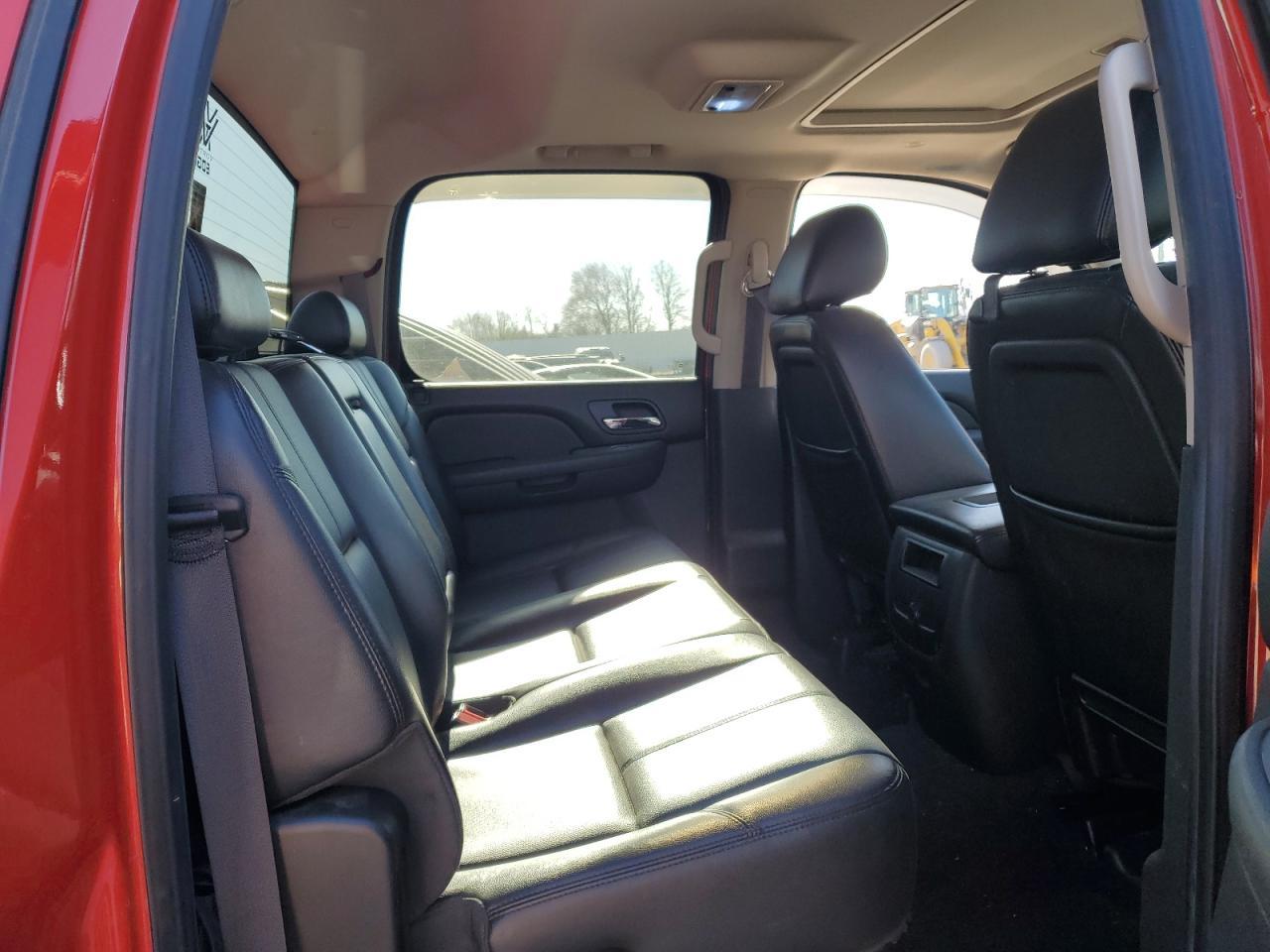 2012 CHEVROLET Silverado 2500