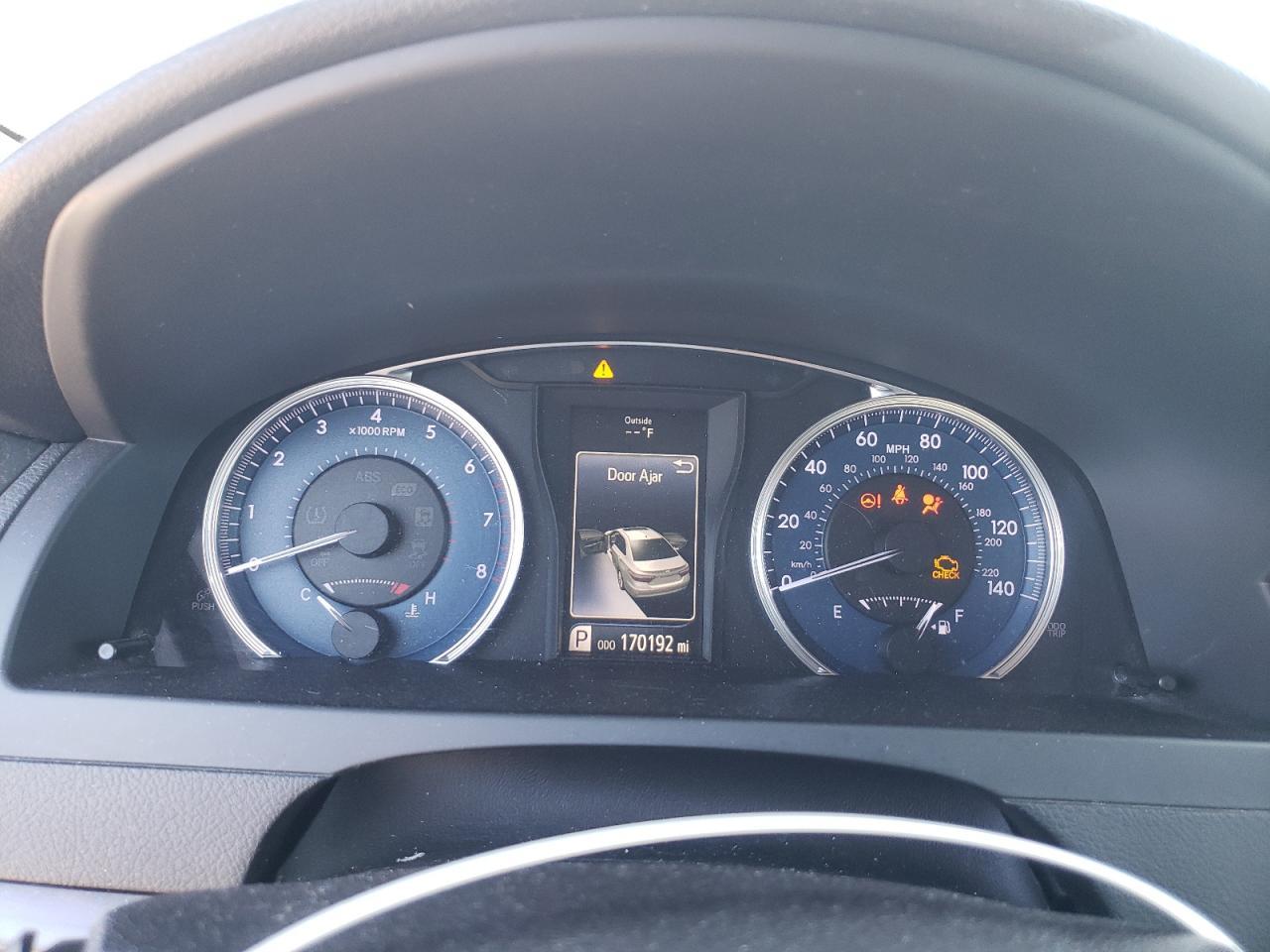 2017 TOYOTA CAMRY