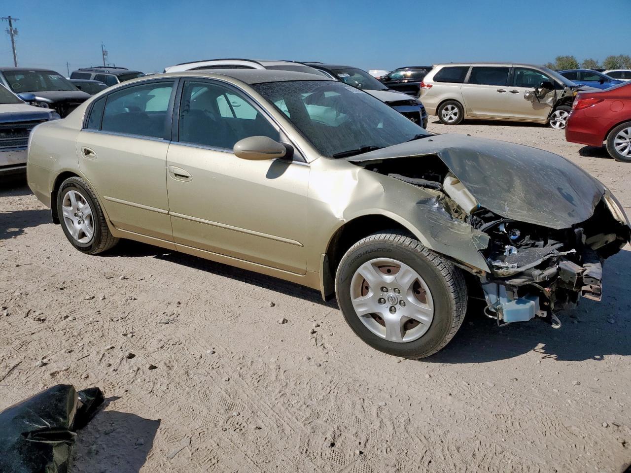 2004 NISSAN ALTIMA