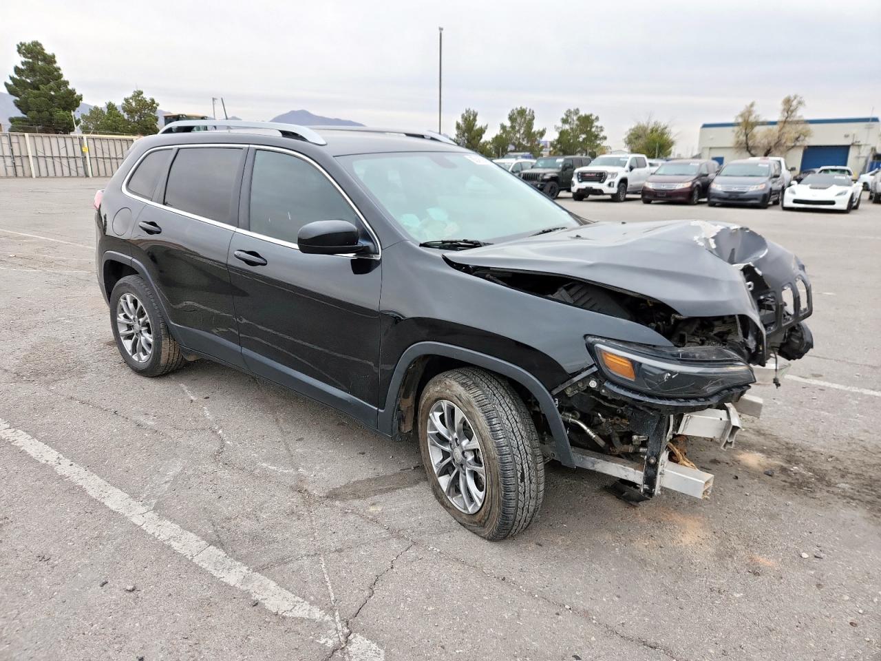 2019 JEEP CHEROKEE