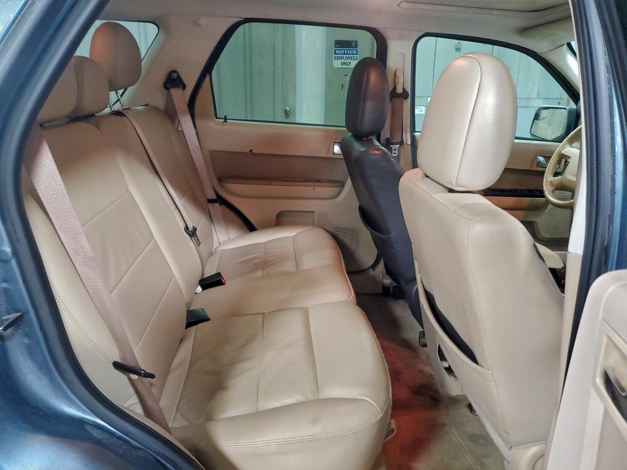 2010 FORD ESCAPE
