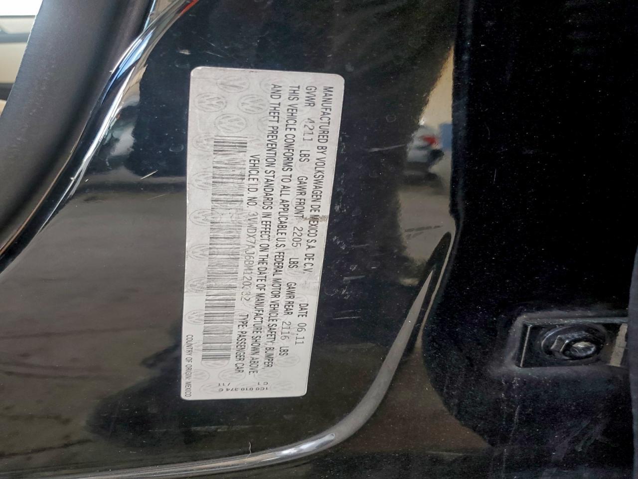 2011 VOLKSWAGEN JETTA