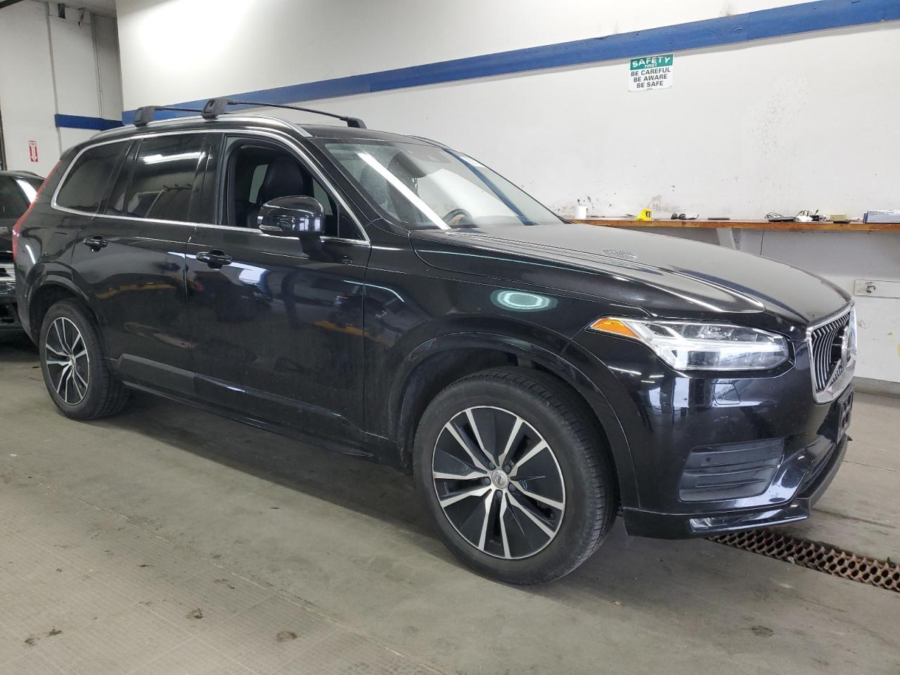 2020 VOLVO XC90