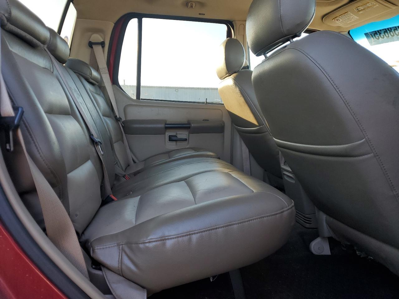 2004 FORD Explorer Sport Trac