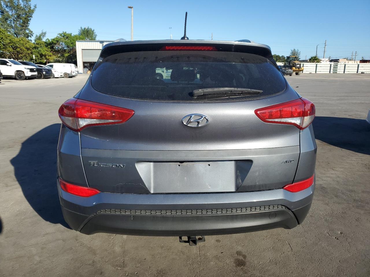 2016 HYUNDAI TUCSON