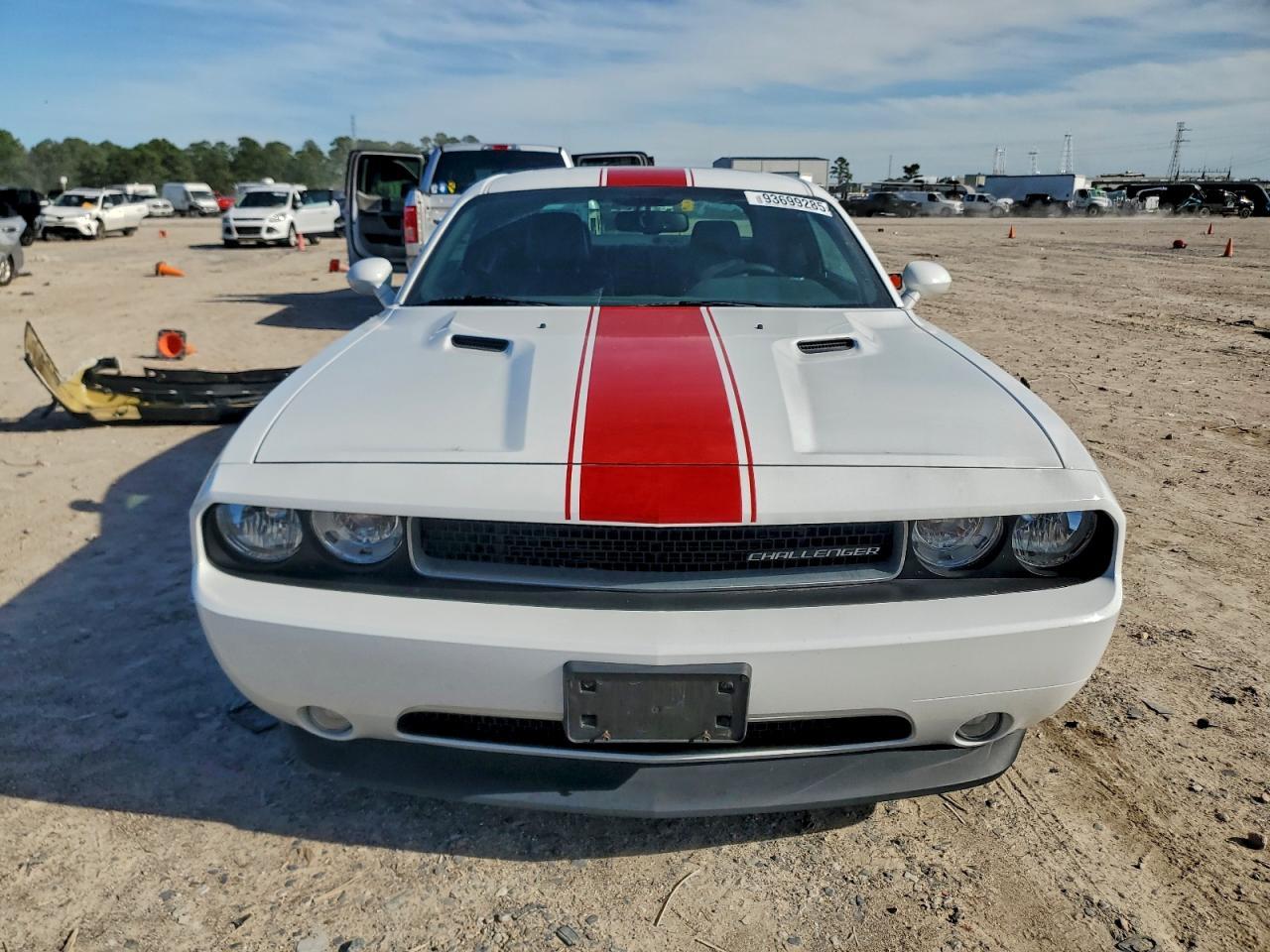 2014 DODGE Challenger