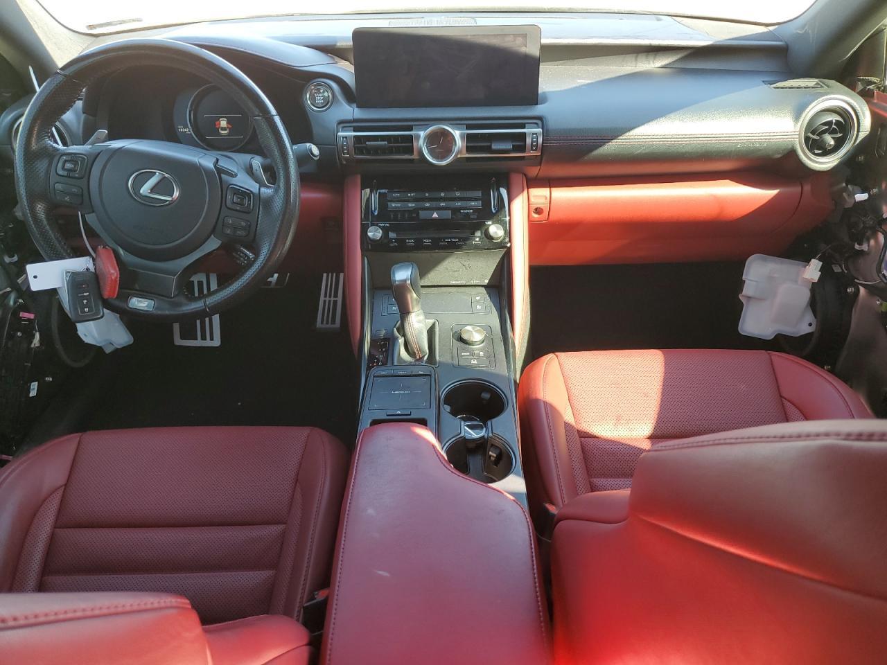 2021 LEXUS IS 350
