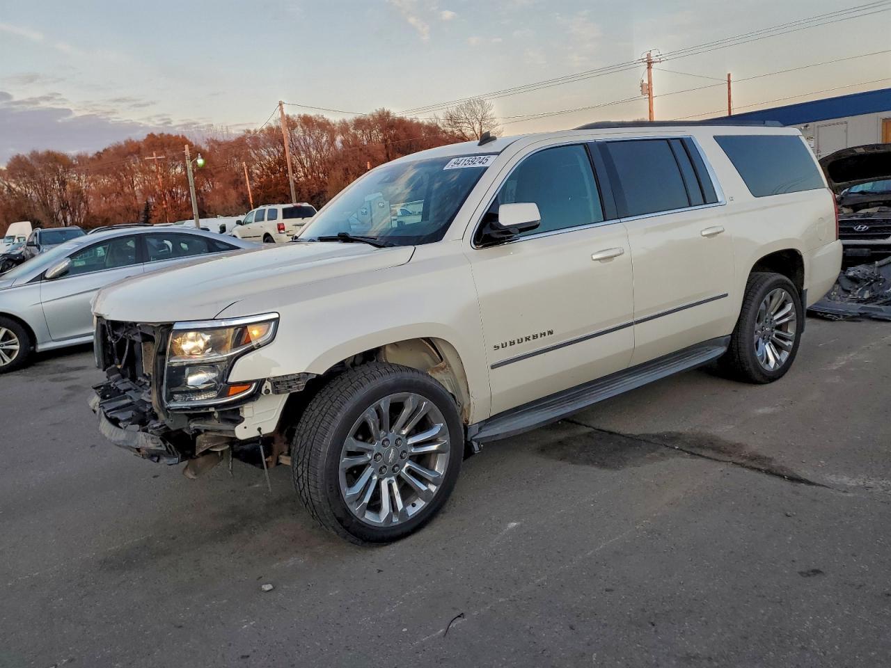2015 CHEVROLET Suburban