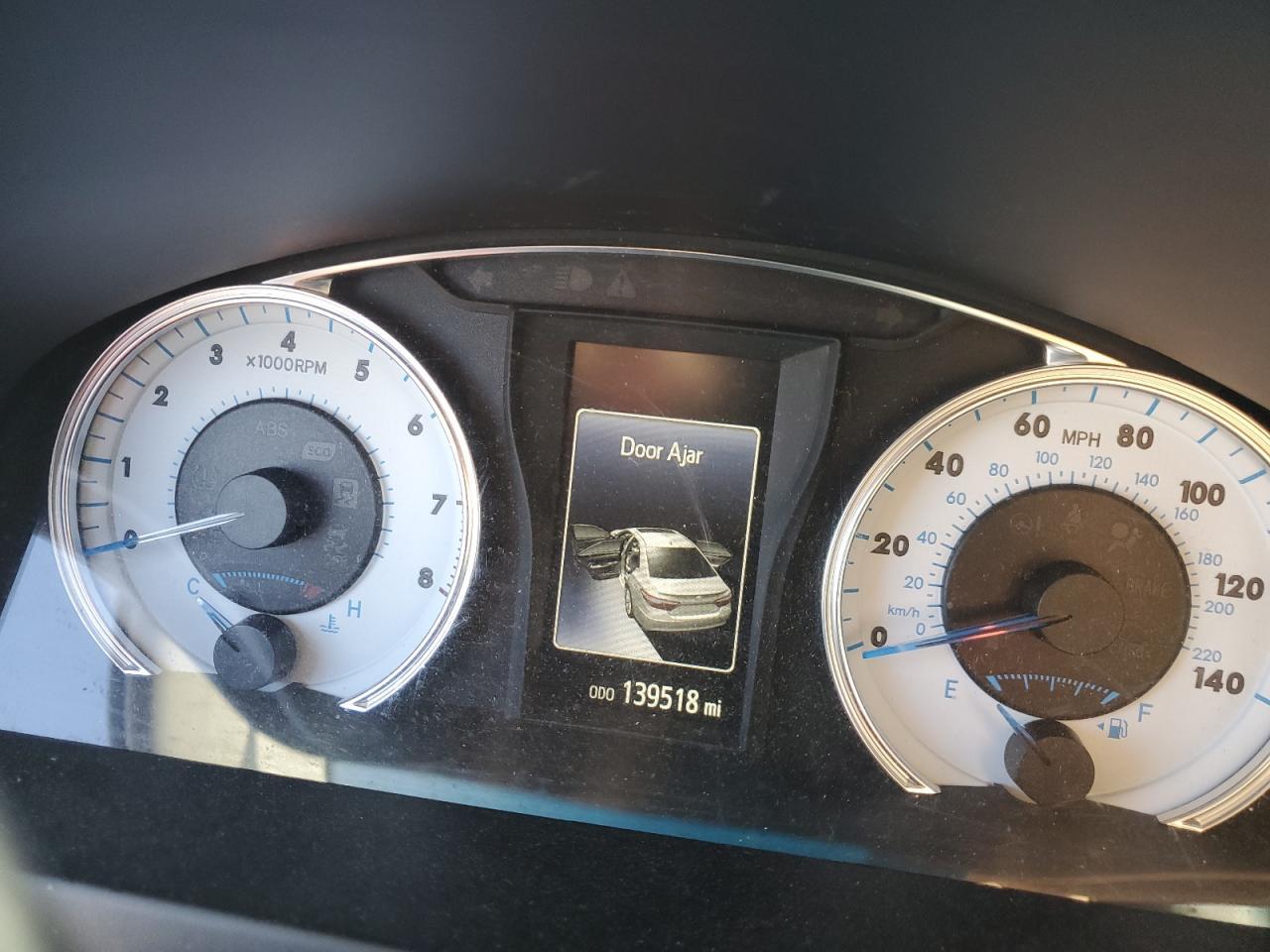 2016 TOYOTA CAMRY